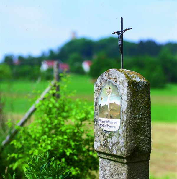 Bild vergr&ouml;&szlig;ern: Marterlweg 1